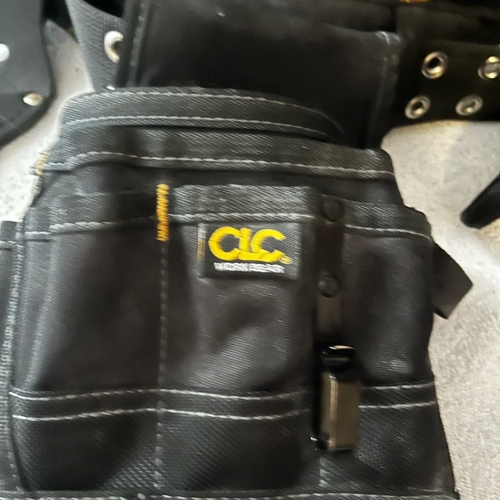 CLC Tool Works &Klein 4Pc Belt/Tool Pouches